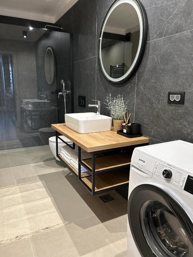 V Residence Apartments Рабац Екстер'єр фото